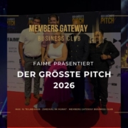 titelbild des blogbeitrags zu "der größte Pitch". 3 bilder des events im hintergrund